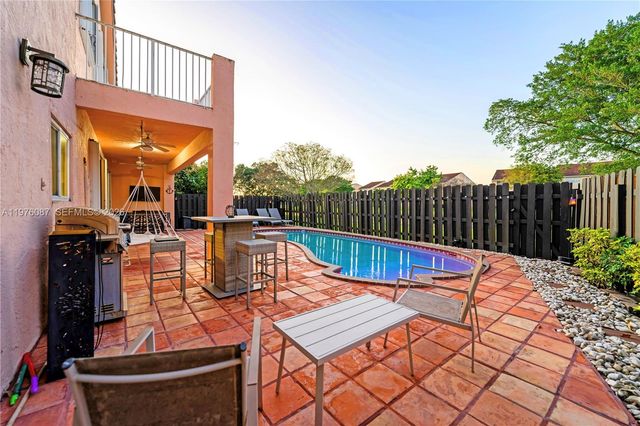 15255 SW 108th Ter, Miami, FL 33196