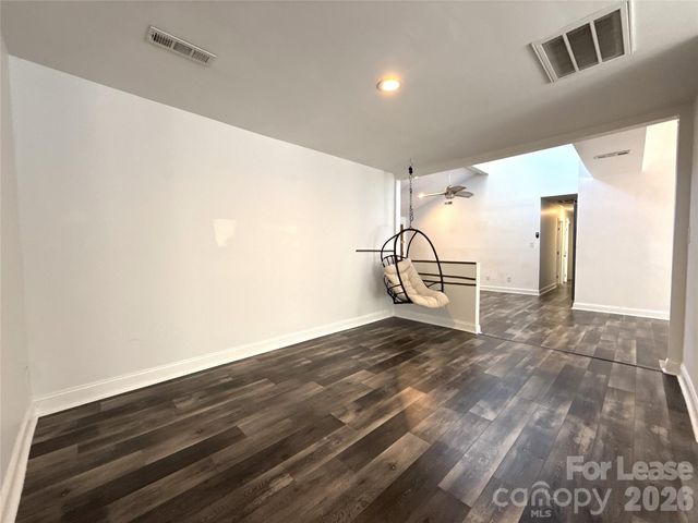6814 Pence Road, Charlotte, NC 28215