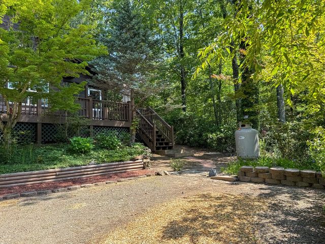 52 Bear Track Road, Andrews, NC 28901