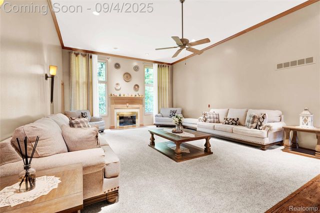 3952 Saint James Court, Shelby Charter Township, MI 48316