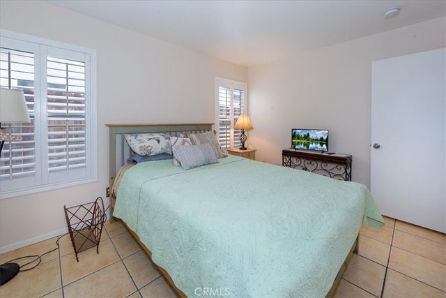 2374 Nash Lane, Oxnard, CA 93033