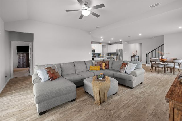 10101 Lakemont, Fort Worth, TX 76131