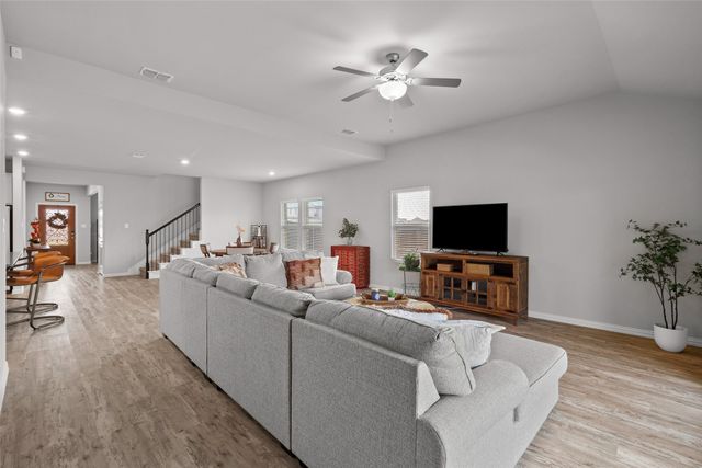 10101 Lakemont, Fort Worth, TX 76131