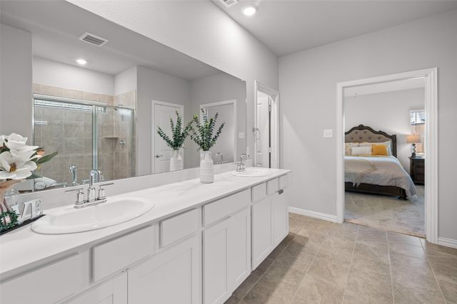 10101 Lakemont, Fort Worth, TX 76131