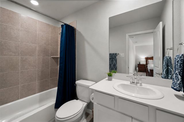 10101 Lakemont, Fort Worth, TX 76131