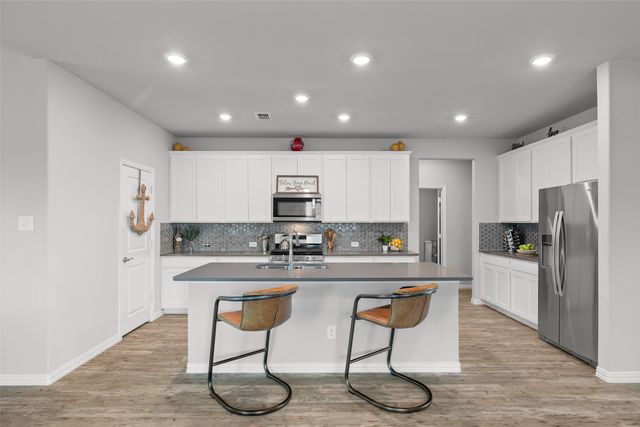 10101 Lakemont, Fort Worth, TX 76131