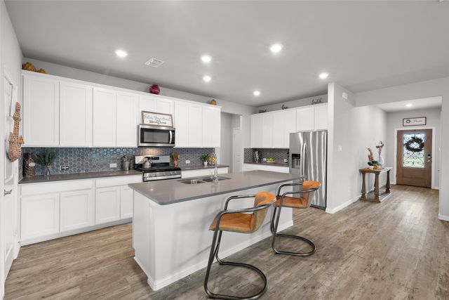 10101 Lakemont, Fort Worth, TX 76131