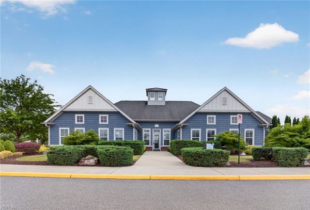 1951 Canning PL, Chesapeake, VA 23322