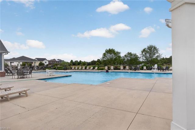 1951 Canning PL, Chesapeake, VA 23322