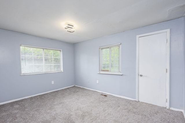 15641 Pickford, Detroit, MI 48235
