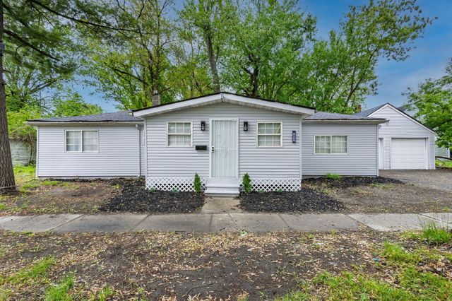 15641 Pickford, Detroit, MI 48235