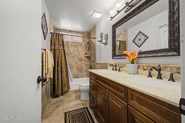 4418 S RITA Lane, Tempe, AZ 85282