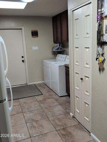 4418 S RITA Lane, Tempe, AZ 85282