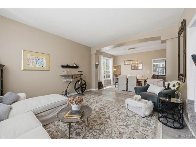 768 Huntington Pl, Highlands Ranch, CO 80126