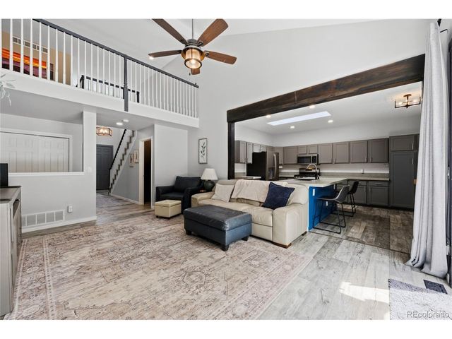 768 Huntington Pl, Highlands Ranch, CO 80126