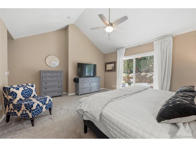 768 Huntington Pl, Highlands Ranch, CO 80126