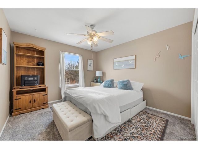 768 Huntington Pl, Highlands Ranch, CO 80126