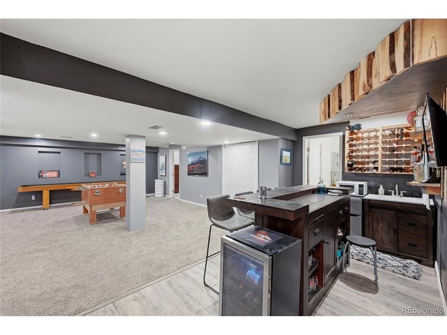 768 Huntington Pl, Highlands Ranch, CO 80126
