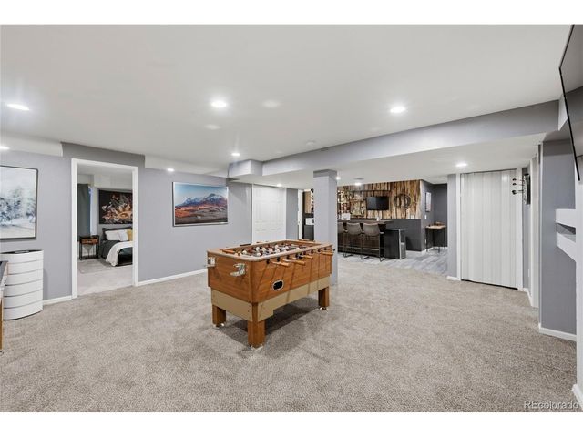 768 Huntington Pl, Highlands Ranch, CO 80126