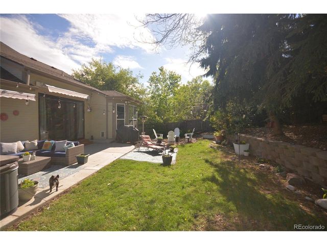 768 Huntington Pl, Highlands Ranch, CO 80126