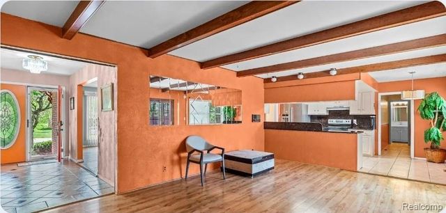 1321 Wagon Wheel Lane, Grand Blanc, MI 48439