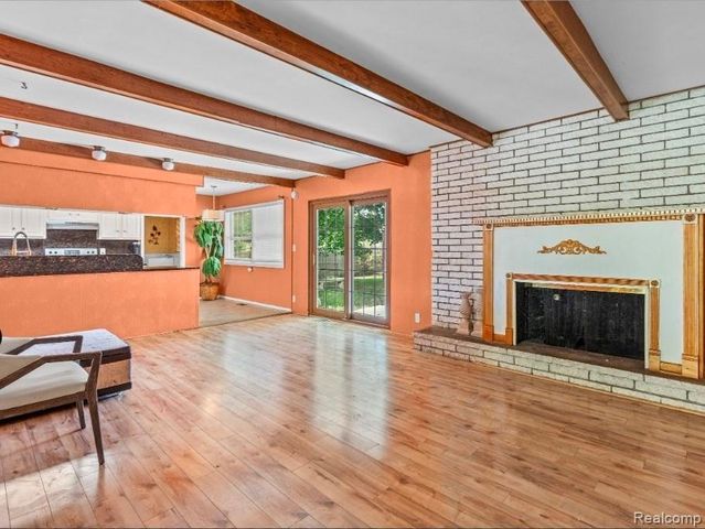 1321 Wagon Wheel Lane, Grand Blanc, MI 48439