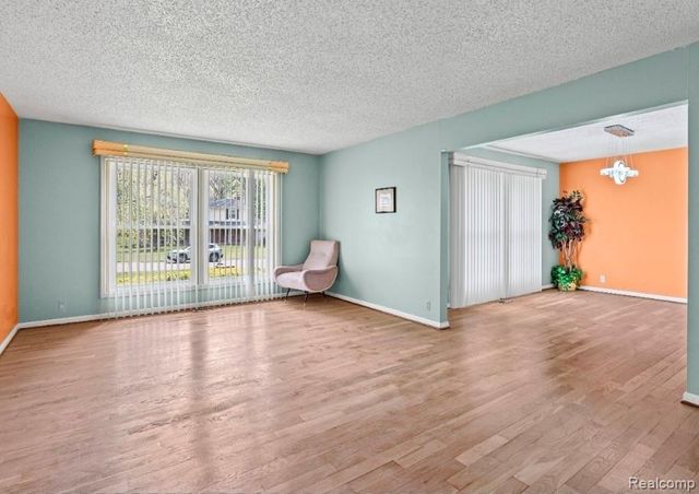 1321 Wagon Wheel Lane, Grand Blanc, MI 48439