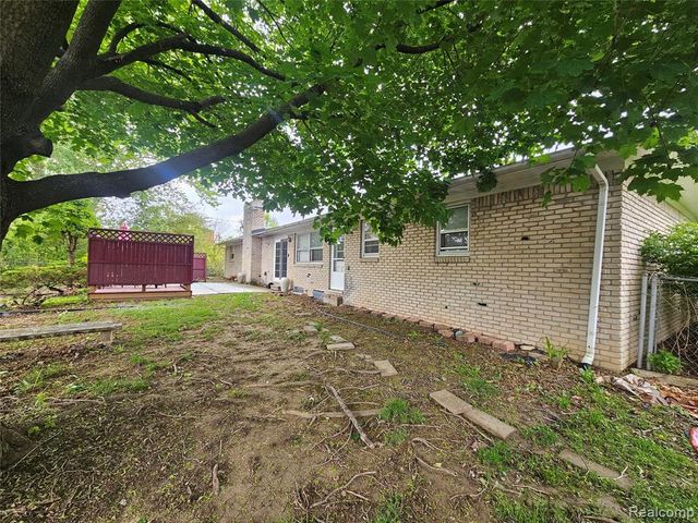 1321 Wagon Wheel Lane, Grand Blanc, MI 48439