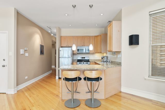 1435 N SEDGWICK Avenue 2PH, Chicago, IL 60610