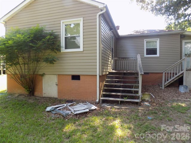 308 S Vine Street, Gastonia, NC 28052