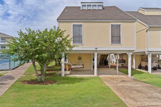 775 Gulf Shore Drive, 19, Destin, FL 32541