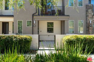 19547 Cardigan Drive, Northridge, CA 91324