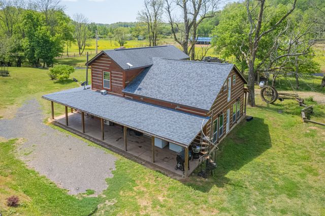 13546 Campbellsville Rd, Lynnville, TN 38472