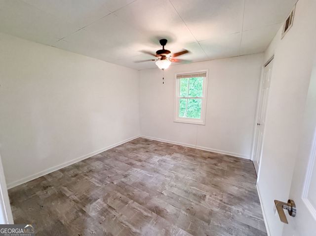 4378 Shady Drive NW, Lilburn, GA 30047