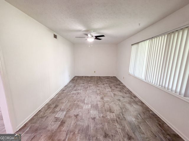 4378 Shady Drive NW, Lilburn, GA 30047