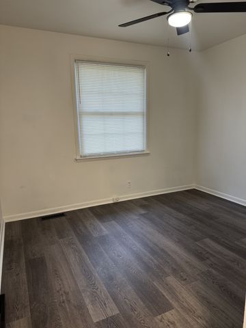 1319 N 6th St, Nashville, TN 37207