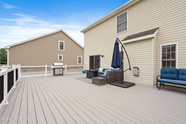 36 Main Street, Port Monmouth, NJ 07758