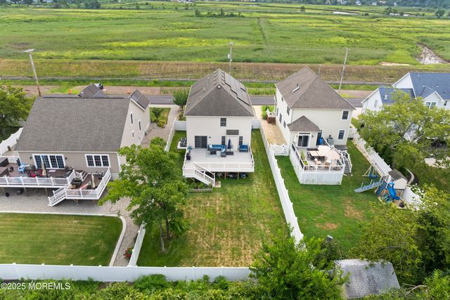 36 Main Street, Port Monmouth, NJ 07758