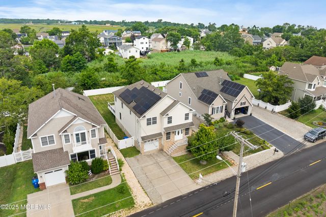 36 Main Street, Port Monmouth, NJ 07758