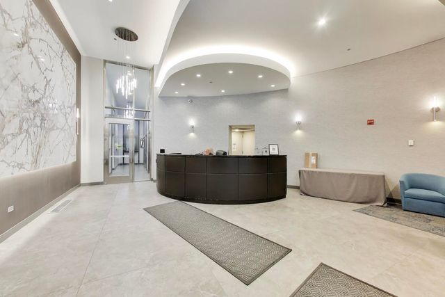2 E Erie Street 3005, Chicago, IL 60611