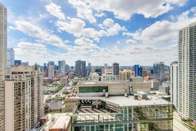 2 E Erie Street 3005, Chicago, IL 60611
