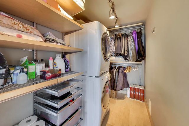 2 E Erie Street 3005, Chicago, IL 60611