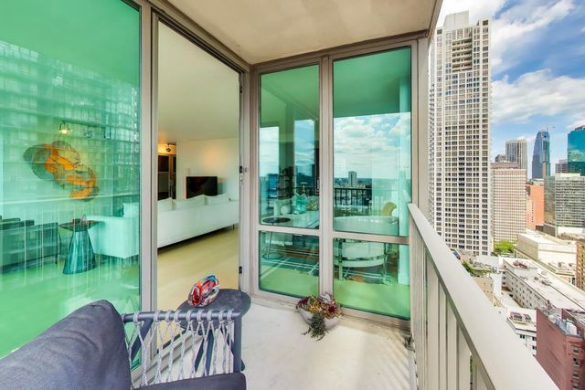 2 E Erie Street 3005, Chicago, IL 60611