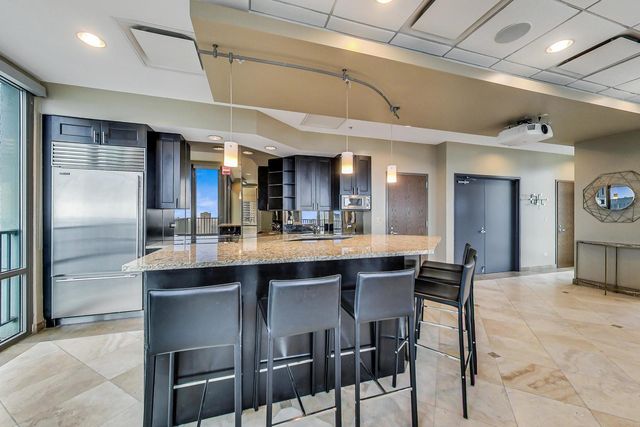 2 E Erie Street 3005, Chicago, IL 60611