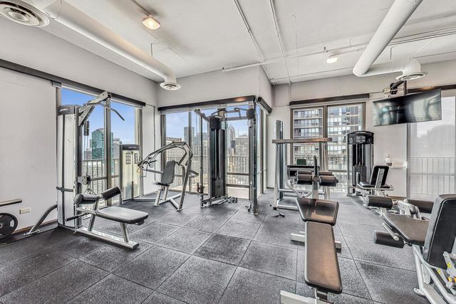 2 E Erie Street 3005, Chicago, IL 60611
