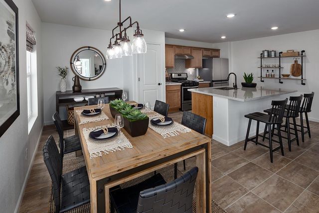 6542 E Madison Avenue, Fresno, CA 93727