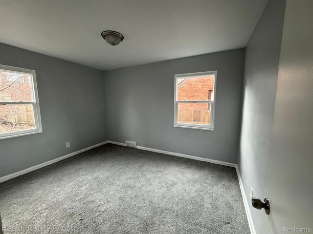 19105 CURTIS Street, Detroit, MI 48219