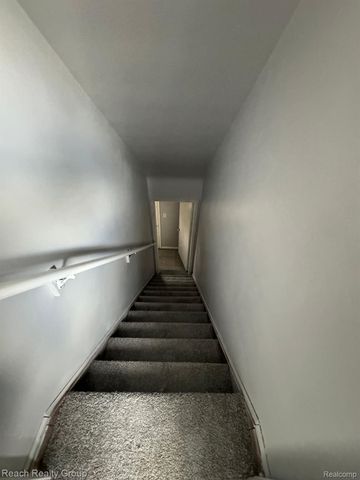 19105 CURTIS Street, Detroit, MI 48219