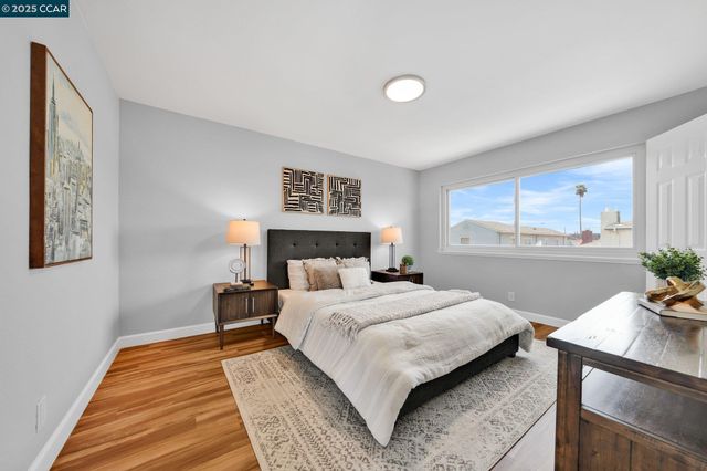 527 30Th St, Richmond, CA 94804