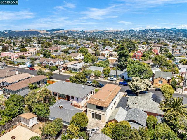 527 30Th St, Richmond, CA 94804